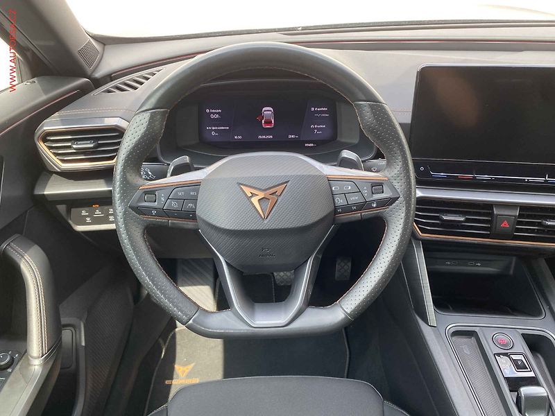 Cupra Formentor (2022) 1.5 TSi, DSG, LED, navi - fotka 11 z 20