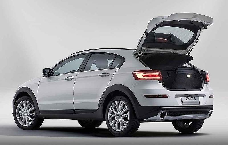 Qoros 3 City SUV.