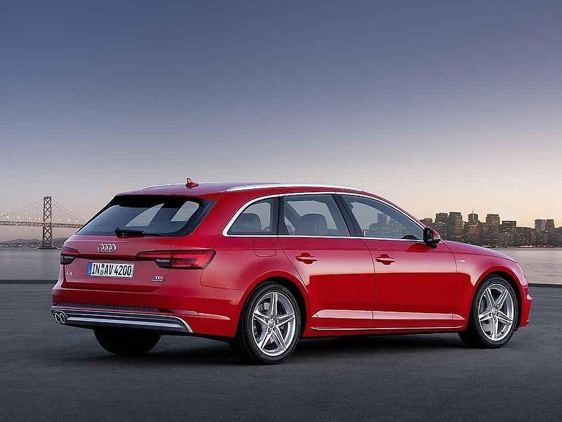 Audi A4.