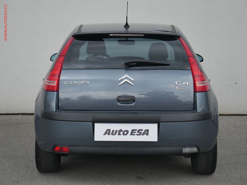 Citroën C4 (2005) 1.4 16V, ČR, AC, temp - fotka 5 z 17