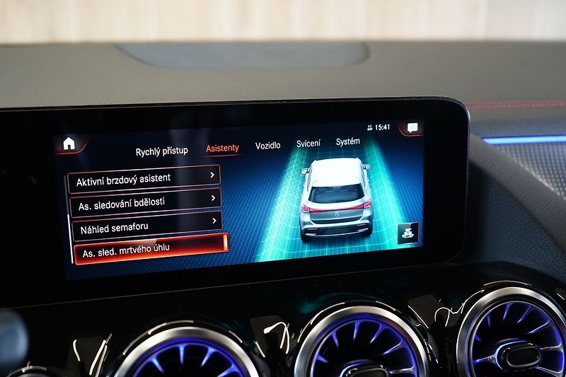Mercedes-Benz EQA 250, AMG Line, Tažné,  KEYLESS - fotka 32 z 46