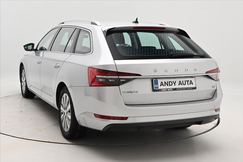 Škoda Superb 1,4 TSI iV 160KW DSG Ambition - fotka 7 z 31