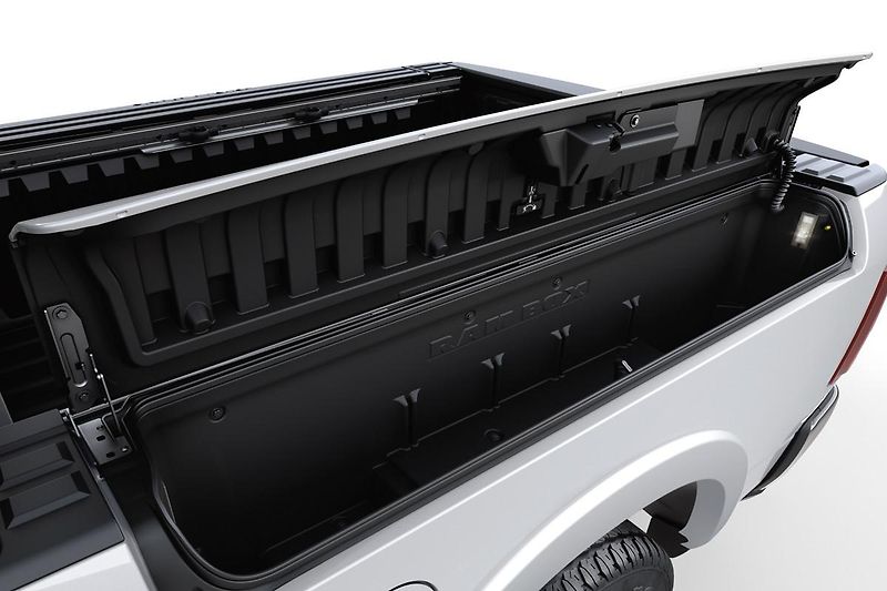 Dodge RAM (2026) HEMI, LIM., NIGHT, RAMBOX,NEW - fotka 2 z 9