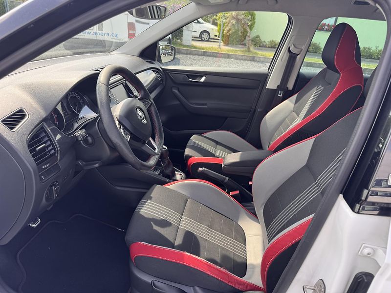 Škoda Fabia III MONTE CARLO, 1.0 TSi, 70kW - fotka 10 z 18