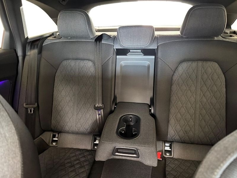 Audi A5 TDI q S-Line 360 Matrix NezTop - fotka 21 z 23