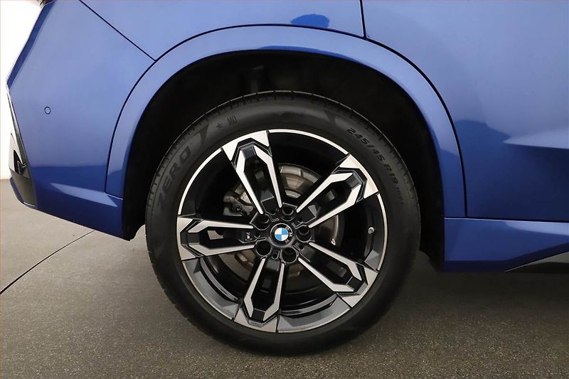 BMW X1 (2024) sDrive18d - fotka 18 z 18