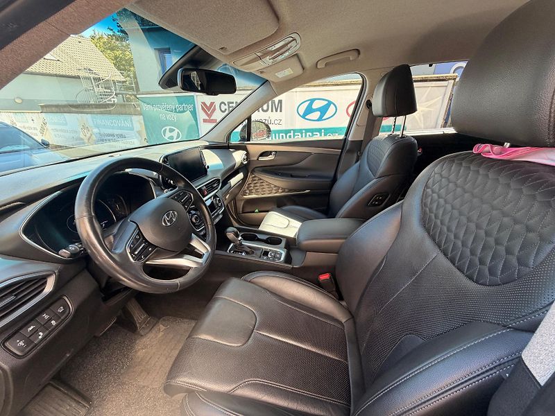 Hyundai Santa Fe 2.2-PREMIUM-AUTOMAT-KŮŽE - fotka 3 z 26