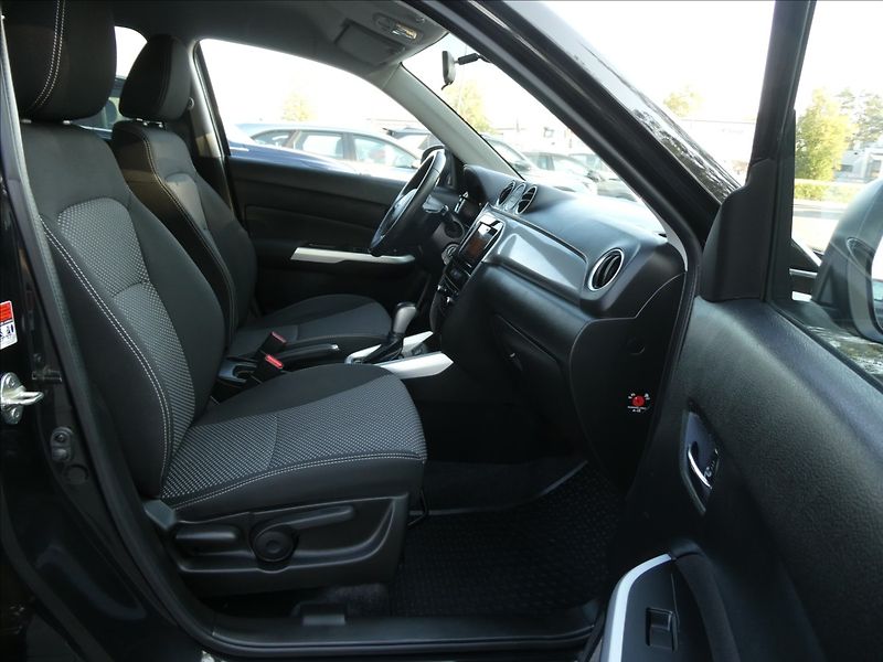 Suzuki Vitara 1,6 i 88kW AUTOMAT, serviska - fotka 25 z 45