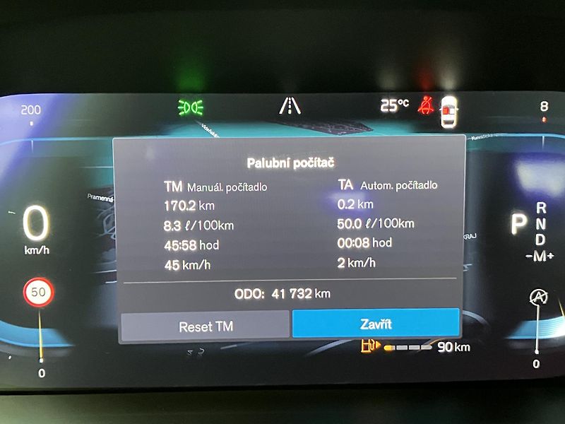 Volvo S60 B5 AWD Ultimate Dark-REZERVACE - fotka 26 z 42