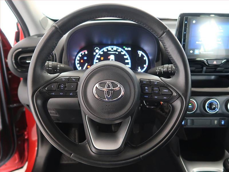 Toyota Yaris Cross (2023) 1.5 VVT-i - fotka 14 z 14