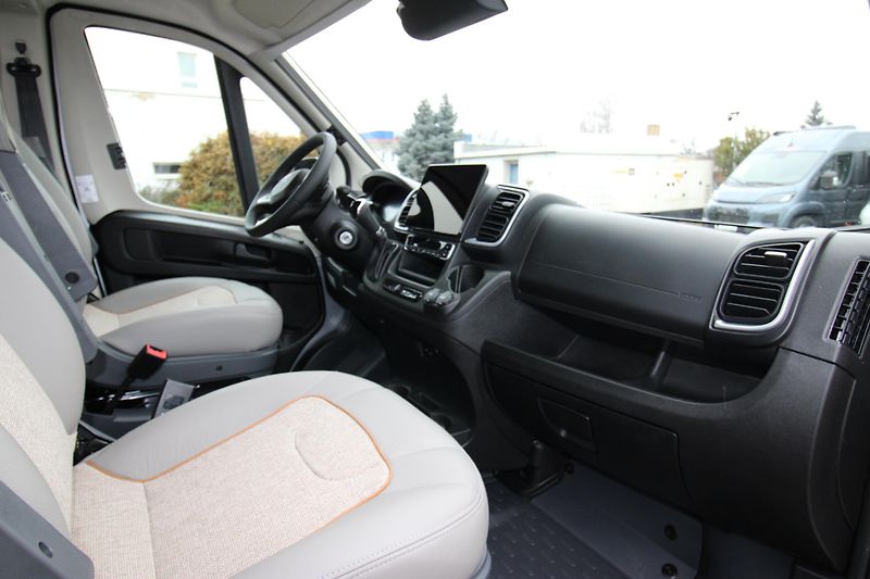 Malibu (2026)  640 LE RB First Class 2Rooms - fotka 14 z 57