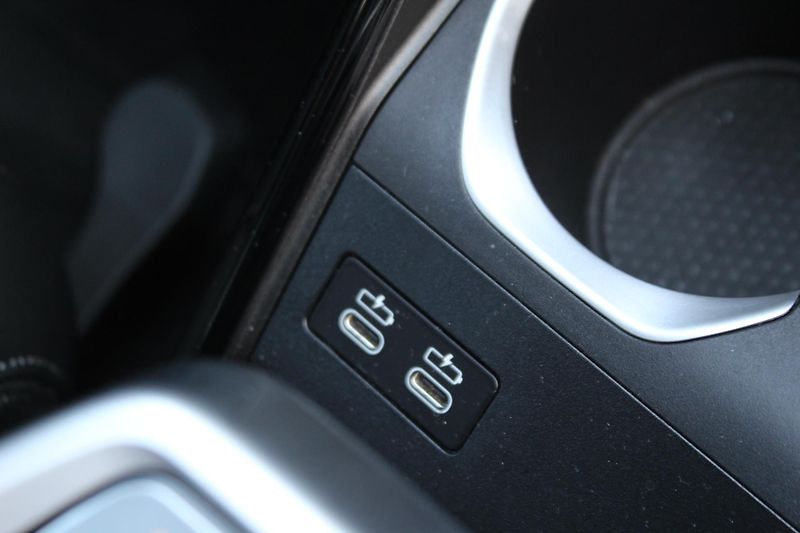 BMW X1 sDrive18d - fotka 18 z 21