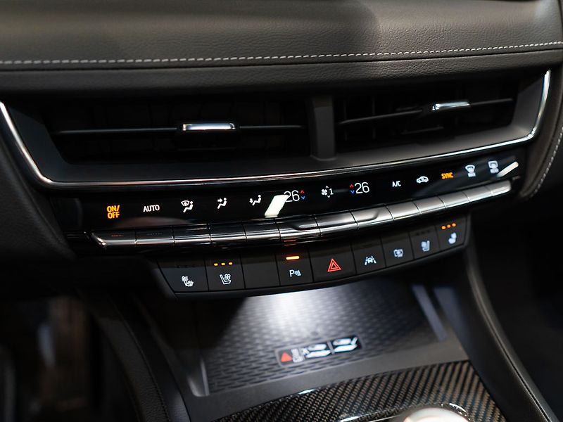 Cadillac CT5 (2026) 6.2 Supercharged V Blackwing - fotka 27 z 43