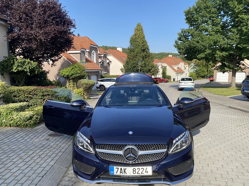 Mercedes-Benz Třídy C (2017) C 180 Coupé AMG Line - fotka 4 z 16