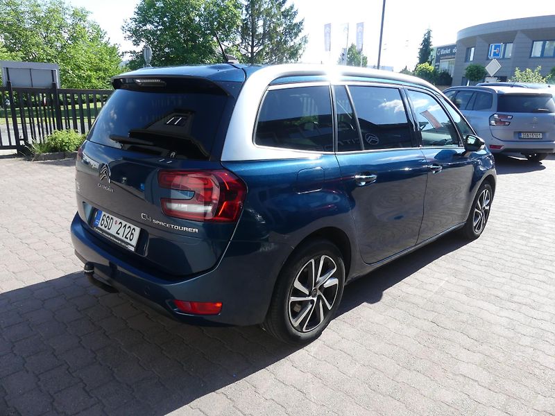 Citroën Grand C4 SpaceTourer (2022) 2,0 BlueHDi EAT8 - fotka 5 z 19