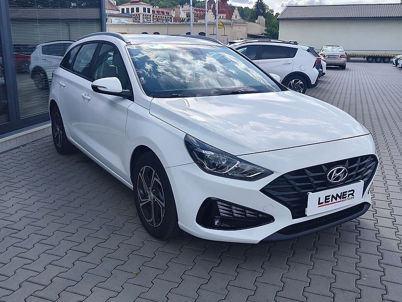 Hyundai i30 1.0 T-GDI/88kW Comfort - fotka 3 z 28