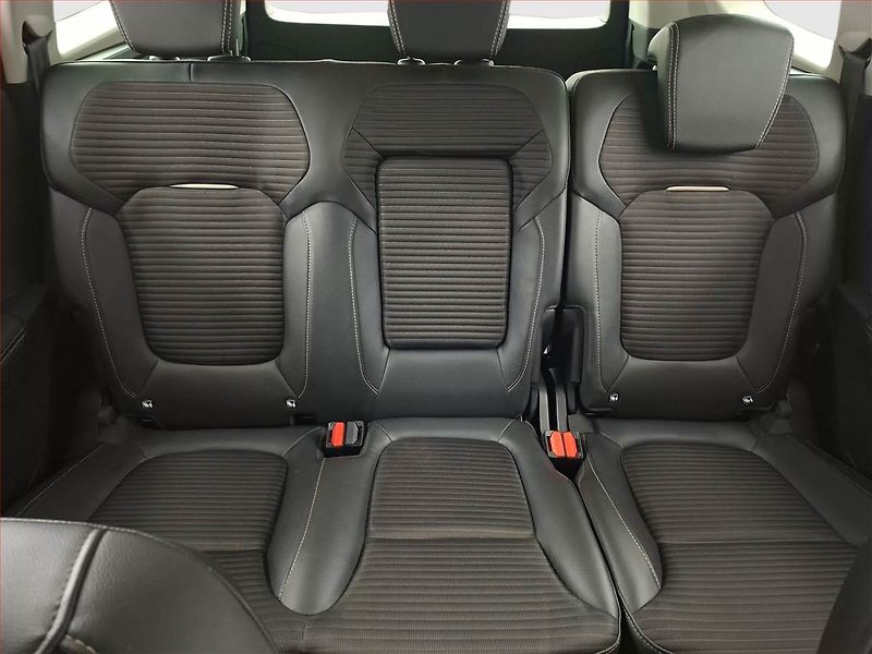 Renault Grand Scénic (2018) 1.2 TCe, ČR,1.maj, Kůže, Navi - fotka 10 z 19