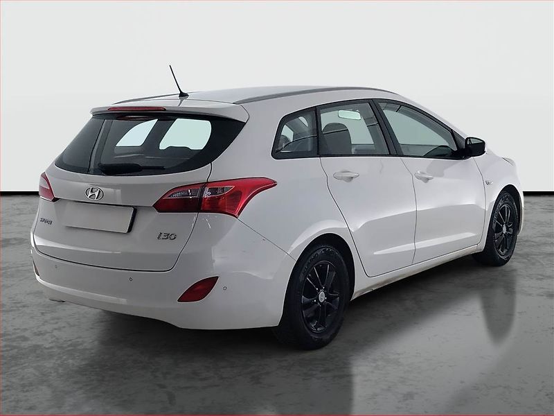 Hyundai i30 (2016) 1.6 CRDi, Serv.kniha, Tempomat - fotka 5 z 18