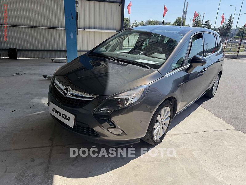 Opel Zafira (2014) 2.0 CDTi BITURBO Tourer - fotka 1 z 3