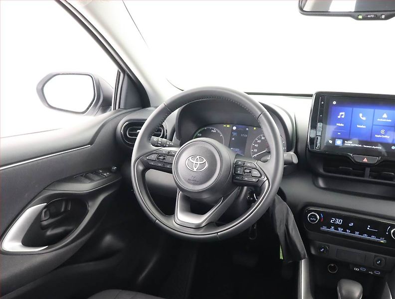 Toyota Yaris (2024) 1.5 Hybrid, Hybrid,Výhřev - fotka 7 z 23