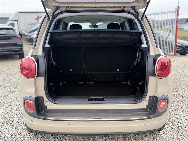 Fiat 500L i 77kW KLIMA - fotka 23 z 28