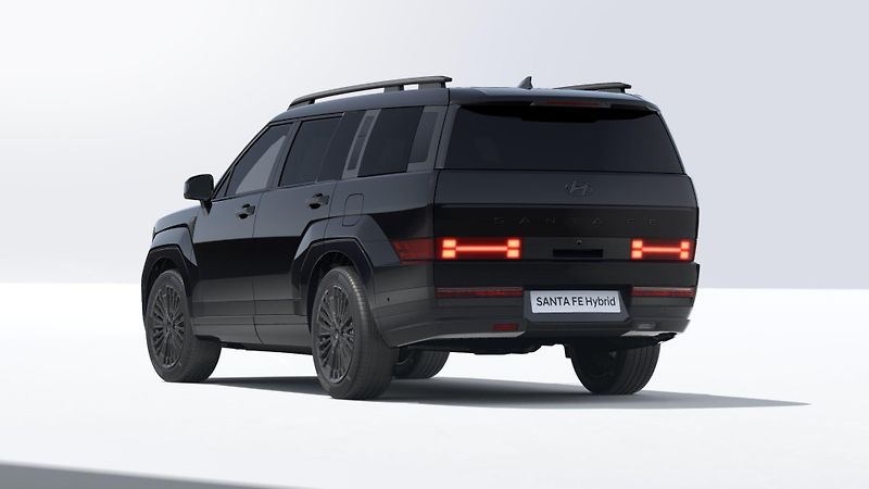Hyundai Santa Fe 1,6 T-GDI PHEV 4x4 CALLIGRAPHY - fotka 2 z 10