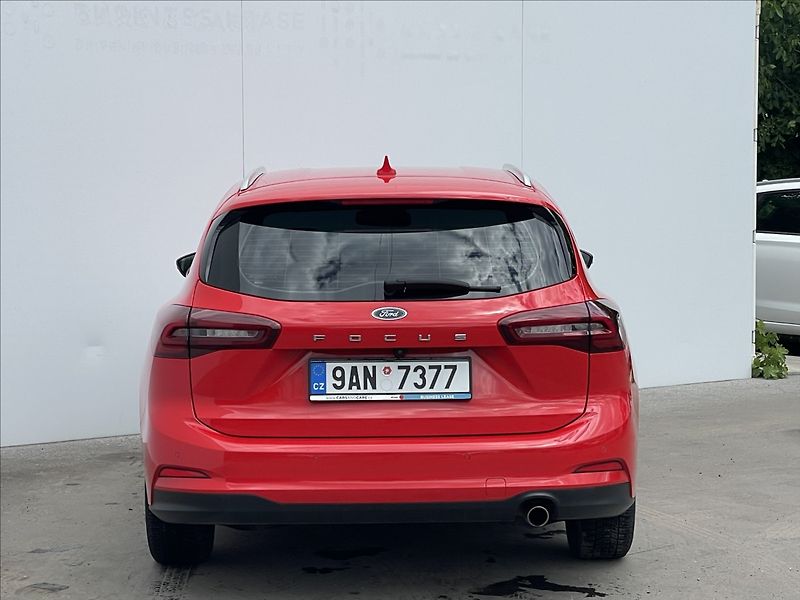 Ford Focus 1,5 Ecoblue A8 Titanium Style - fotka 22 z 23