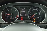 Volkswagen Passat (2019) 2.0 TDI, Automat, Navi - náhled 13