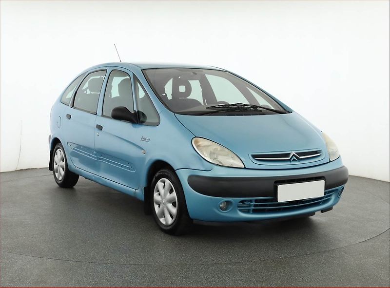 Citroën Xsara Picasso (2002) 1.6, Serv.kniha, Tažné, Klima - fotografie inzerátu