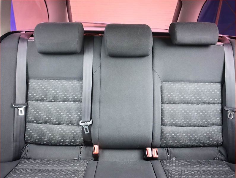 Škoda Octavia (2012) 1.6 TDI, Tempomat - fotka 10 z 16