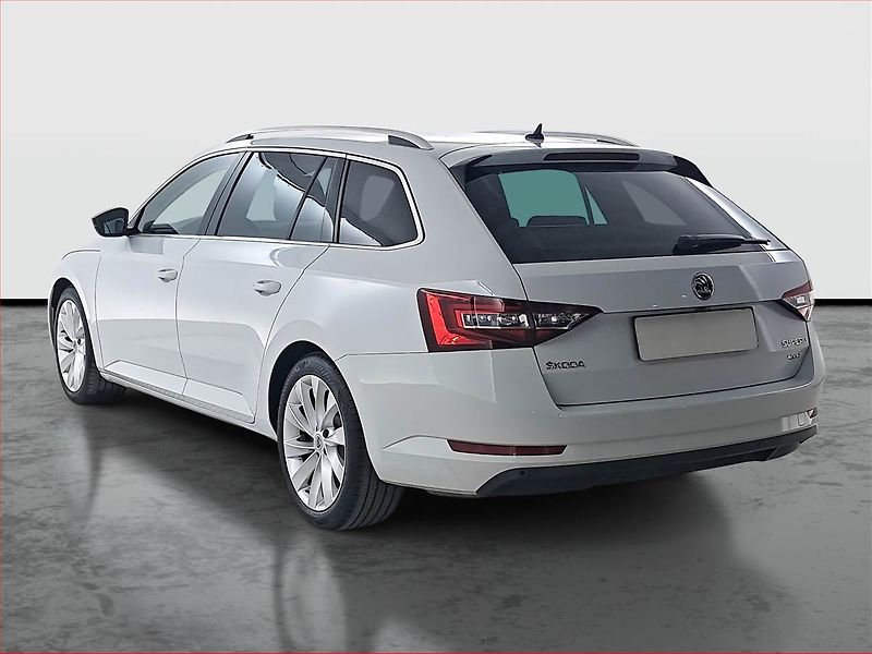 Škoda Superb (2019) 2.0 TDI, 4X4, Automat, Kůže - fotka 4 z 28