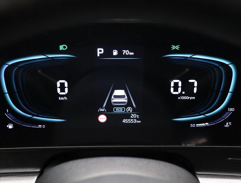 Kia Sportage 1,6 T-Gdi 118kW Exclusive DPH - fotka 16 z 36