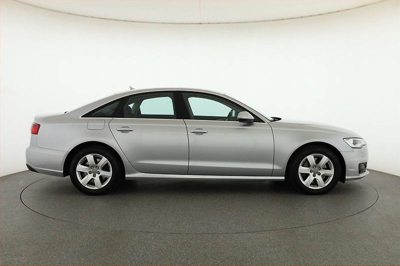 Audi A6 (2015) 3.0 TDI, 4X4, Automat, Navi - fotka 6 z 19