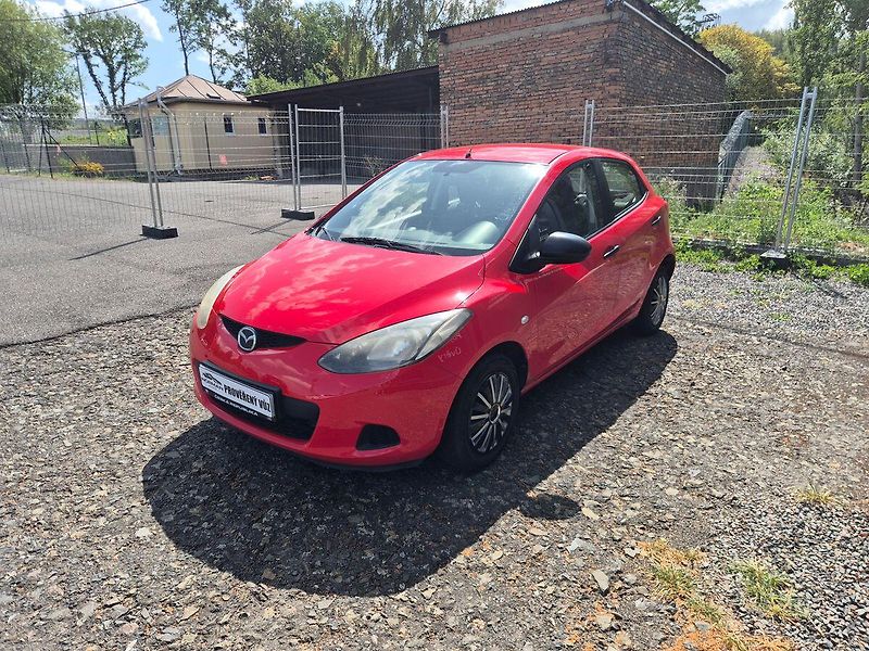 Mazda 2 1.3i 55kW, koroze prahů - fotka 3 z 21