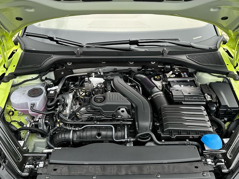Škoda Octavia Sportline 1,5 TSI 110kW DSG - fotka 17 z 24