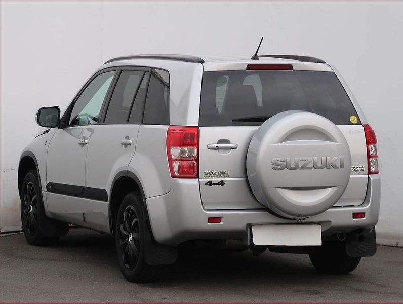 Suzuki Grand Vitara (2012) 2.4 VVT, LPG, 4X4, Serv.kniha - fotka 4 z 17