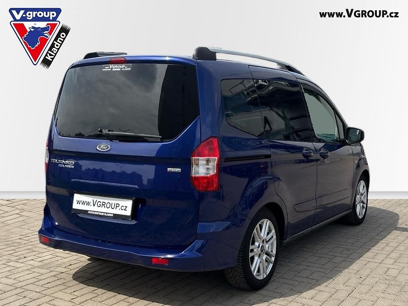 Ford Tourneo Courier (2017) 1.0 EcoBoost 74kW - fotka 4 z 34