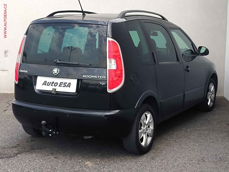 Škoda Roomster (2013) 1.6 TDi, Elegance, panor, TZ - fotka 4 z 15