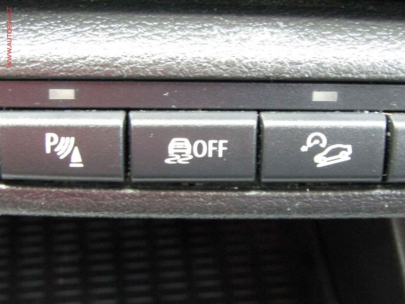 BMW X1 (2011) 2.0d xDrive18d, AT, bixen - fotka 14 z 18
