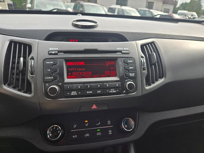 Kia Sportage (2013) 1.6 GDI TOP STAV - fotka 10 z 19