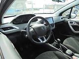 Peugeot 2008 (2015) 1.2 VTI-ČR-1.MAJITEL-SERVISKA - náhled 10