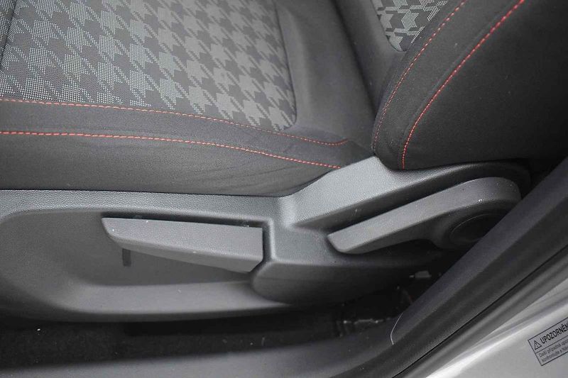 Auto jsem testoval převážně v typicky zimních podmínkách