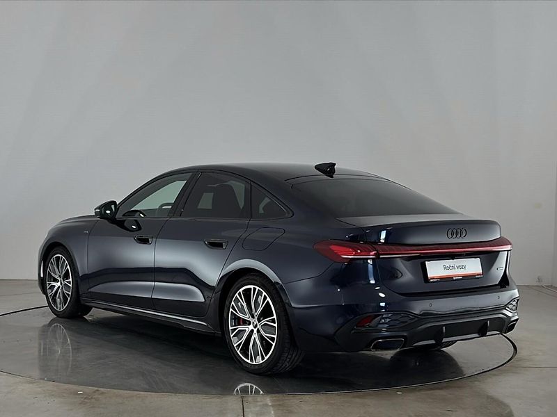 Audi A5 quattro 270kW - fotka 15 z 31