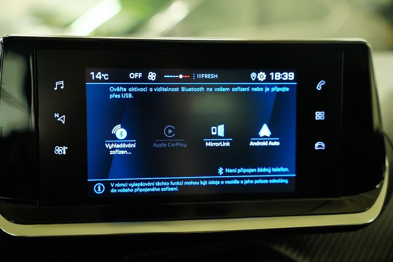 Peugeot 2008 - fotka 23 z 28