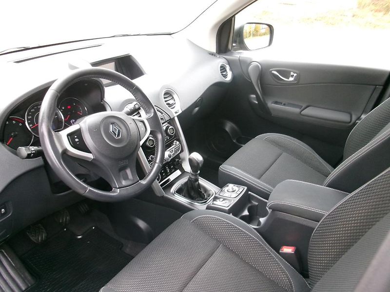 Renault Koleos (2012) 2.0 DCii  4 X 4 KOUP.ČR,1.MAJ. - fotka 9 z 14