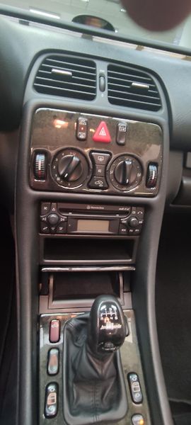 Mercedes-Benz CLK (2002) C208 cabro - fotka 16 z 46