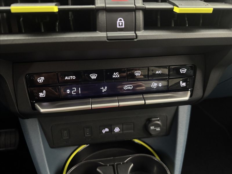 Fiat Grande Panda Electric 0,0 LA PRIMA KAMERA VÝHŘEV ČR - fotka 15 z 37