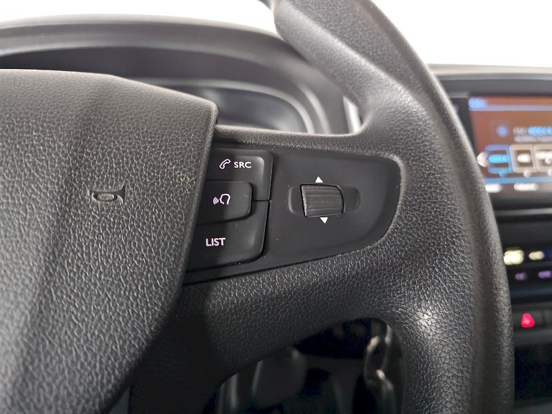 Peugeot Traveller (2017) 2.0HDi 130kW 8AT 8MÍST - fotka 25 z 30