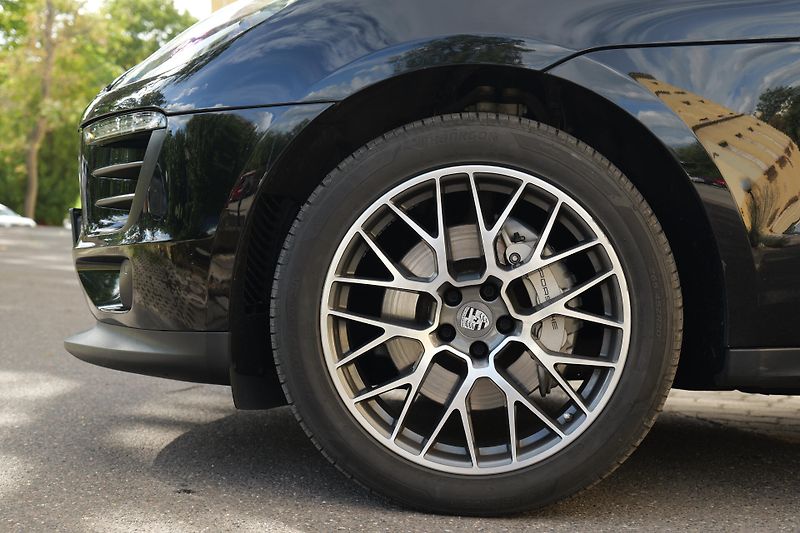 Porsche Macan S 3.0 V6 Alcantara 1. majitel - fotka 12 z 31