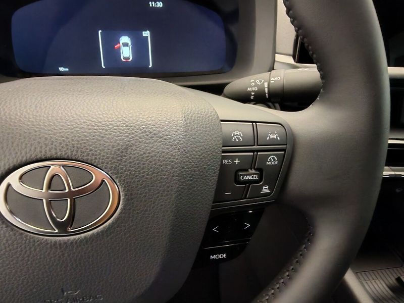 Toyota C-HR 1.8 Hybrid 4x2 Style - fotka 13 z 18